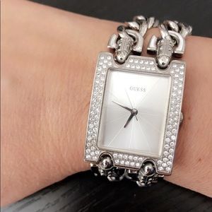 GUESS women watch